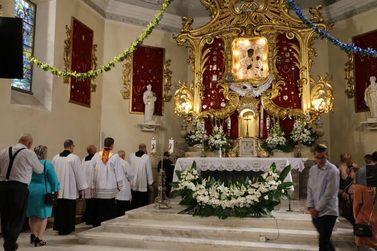 Koziebrody. Uroczystości odpustowe w święto Narodzenia NMP - cz. 1