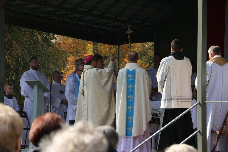 Smardzewo. Diecezjalna Pielgrzymka Kół Żywego Różańca