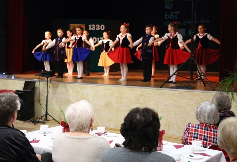 687. urodziny Starego Pola