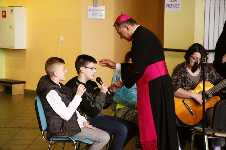 Relikwie św. Jana Pawła II w Rusinowicach