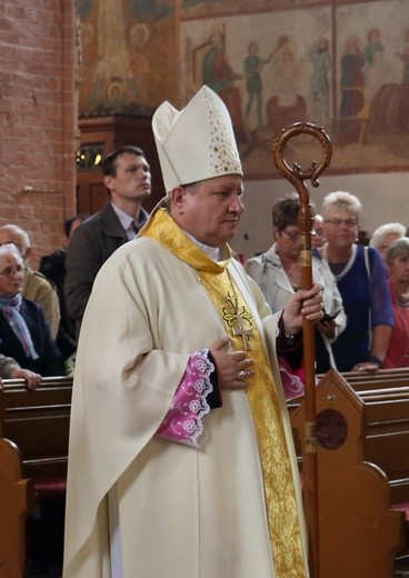 Uroczyste wprowadzenie bp. Adama Wodarczyka i Kanoników Kwidzyńskiej Kapituły Konkatedralnej