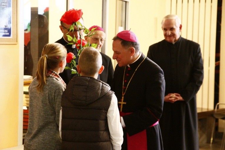 Relikwie św. Jana Pawła II w Rusinowicach