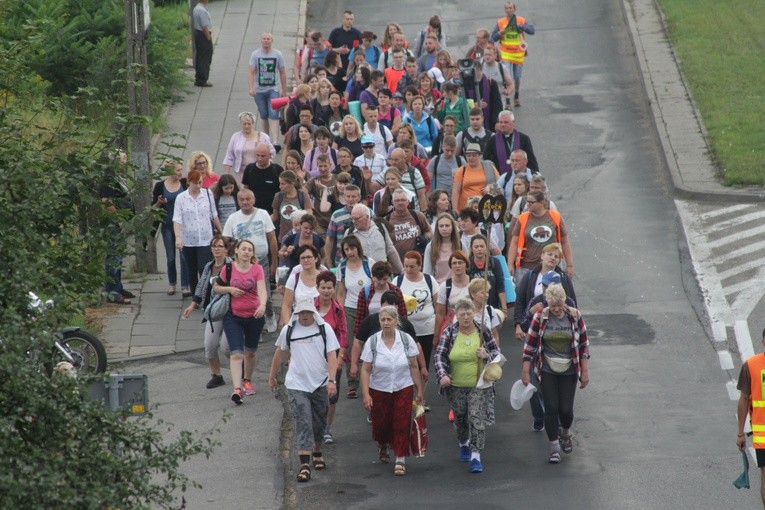 Wyjście pielgrzymki. Część 2