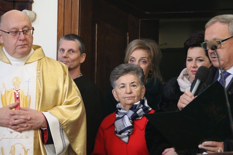 Pułtusk. Jubileusz parafii św. Józefa i wprowadzenie relikwii św. Jana Pawła II