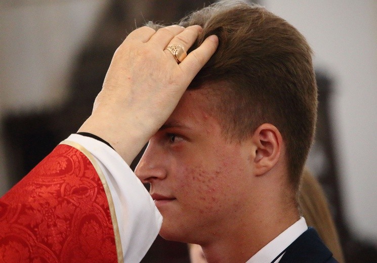 Nowy Staw - parafia św. Mateusza Apostoła