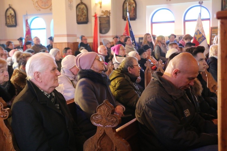 Nuna. Odsłonięcie pamiątkowej tablicy