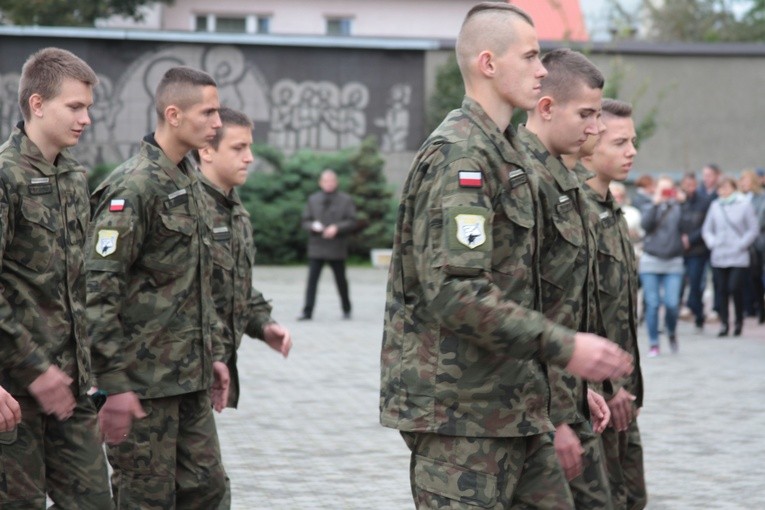 Ślubowanie klas pierwszych PUL