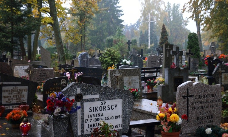 Cmentarz komunalny Agrykola