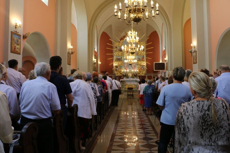 Koronacja w Smardzewie. Część I