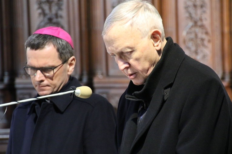 Katedra płocka. Modlitwa o ustanie epidemii