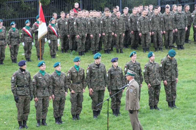 Ślubowanie klas pierwszych PUL
