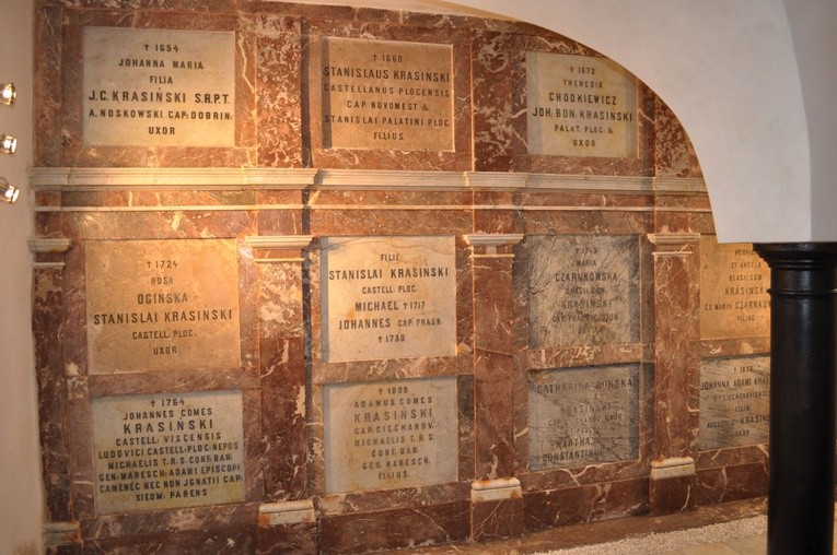 Katakumby Krasińskich w Krasnem