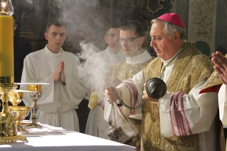 Episkopat w Płocku. Msza w katedrze