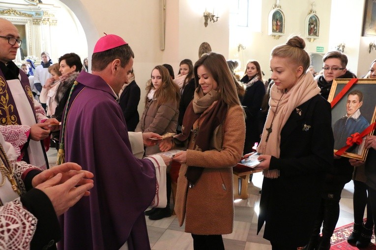 Bierzmowanie w Karniewie