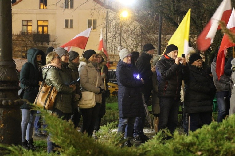 Płock. Apel Papieski