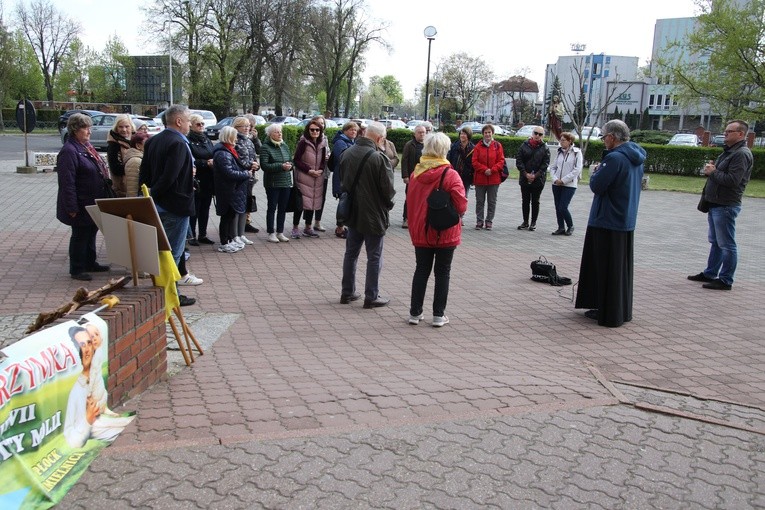 Płock. Pielgrzymka do św. Joanny