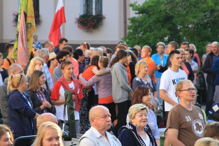 Pielgrzymka. Msza w katedrze