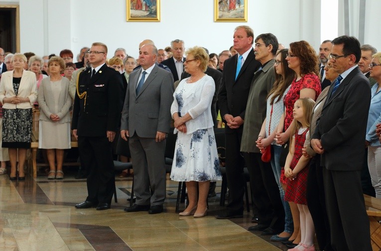 Konsekracja świątyni - parafia Trójcy Przenajświętszej Morąg