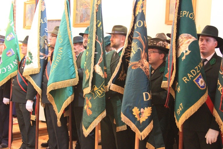 Myśliwi w Malużynie