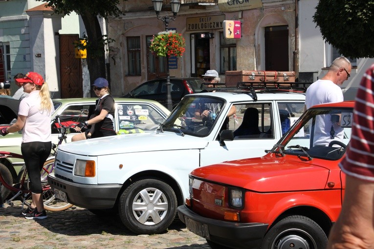 Festiwal Zabytkowej Motoryzacji w Pułtusku