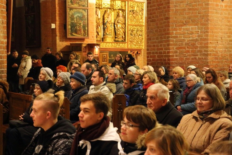 Rozpoczęcie Roku Miłosierdzia w elbląskiej katedrze