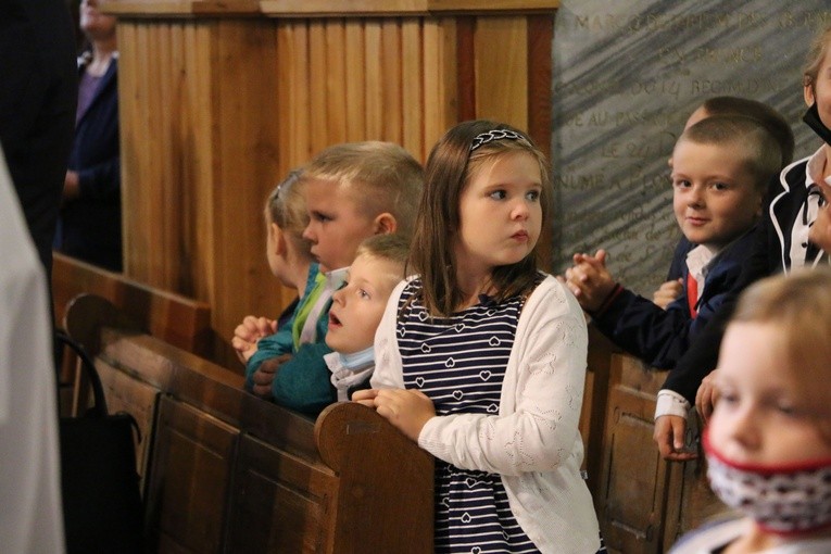 Uroczystości w SP im. Kardynała Stefana Wyszyńskiego w Siedlinie