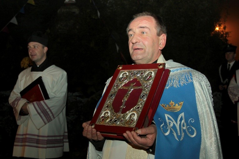 Pałuki. Nawiedzenie w parafii św. Gotarda