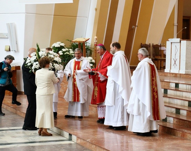 Tam bije źródło siły