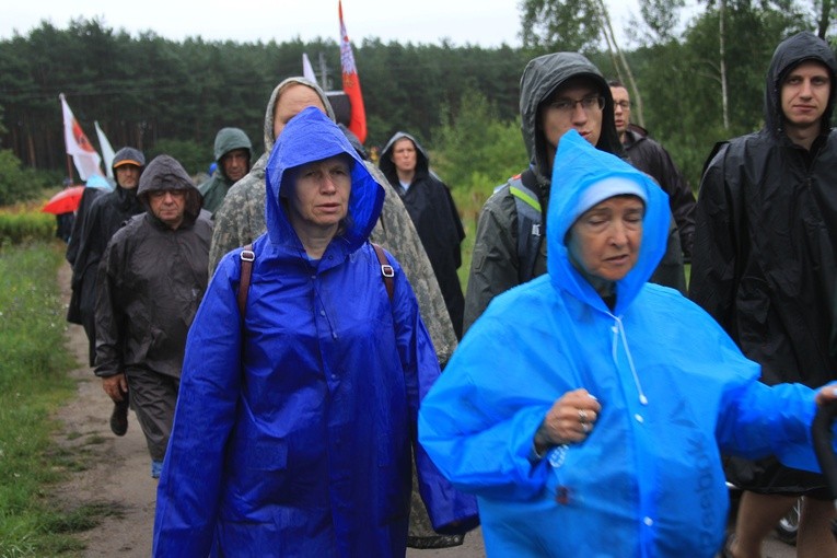 Pielgrzymka. Pątnicy w Sendeniu
