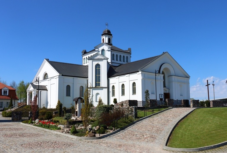 Budowa świątyni w parafii Trójcy Przenajświętszej 