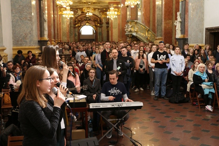 Maturzyści na Jasnej Górze. Część II