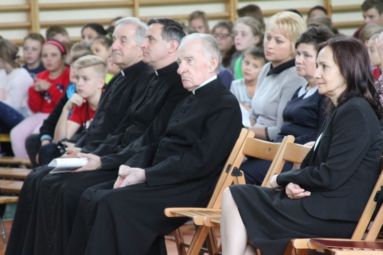 Konkurs papieski w Borkowie