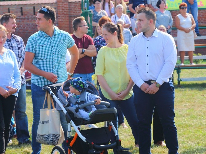 Dożynki gminne w Bałoszycach