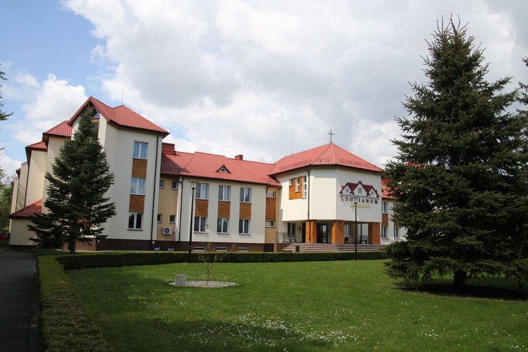 Sikórz. Piknik w Leonianum