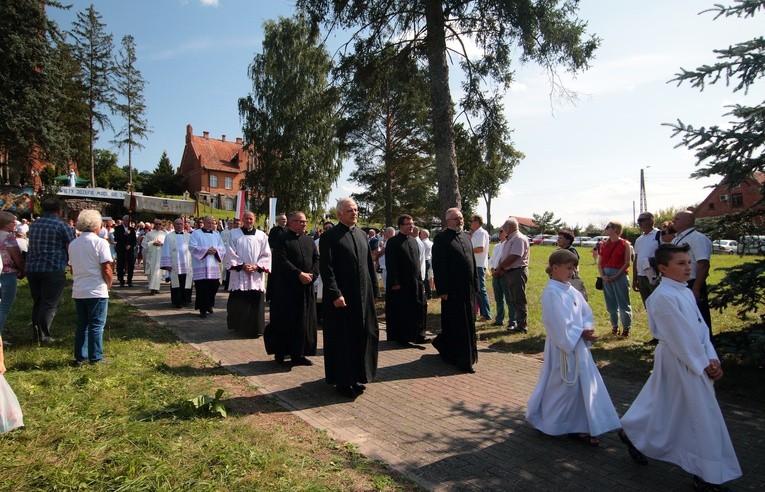 Ryjewo - odpust w sanktuarium Świętej Rodziny