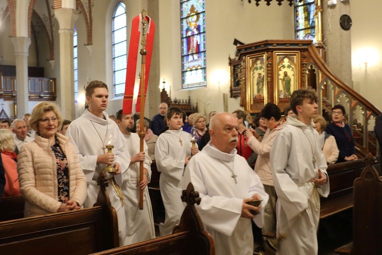 Elbląg. Wprowadzenie relikwi św. Wojciecha