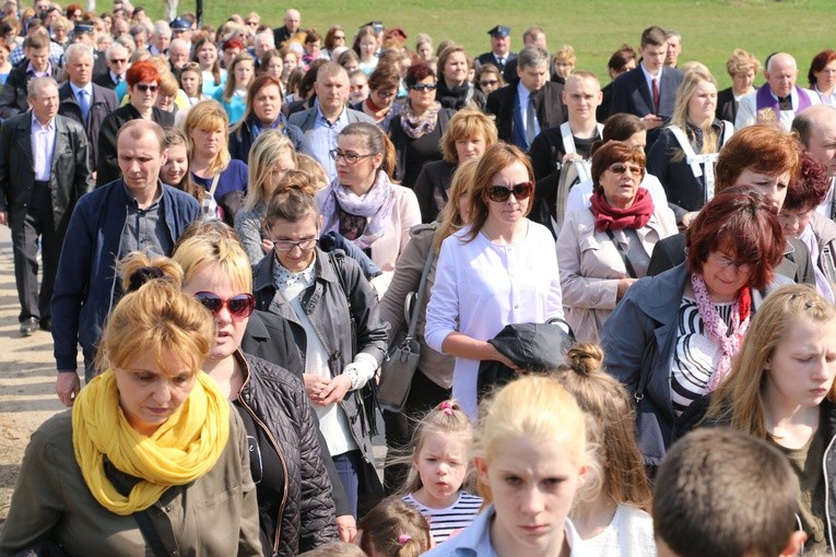 Droga Krzyżowa w Bogatem