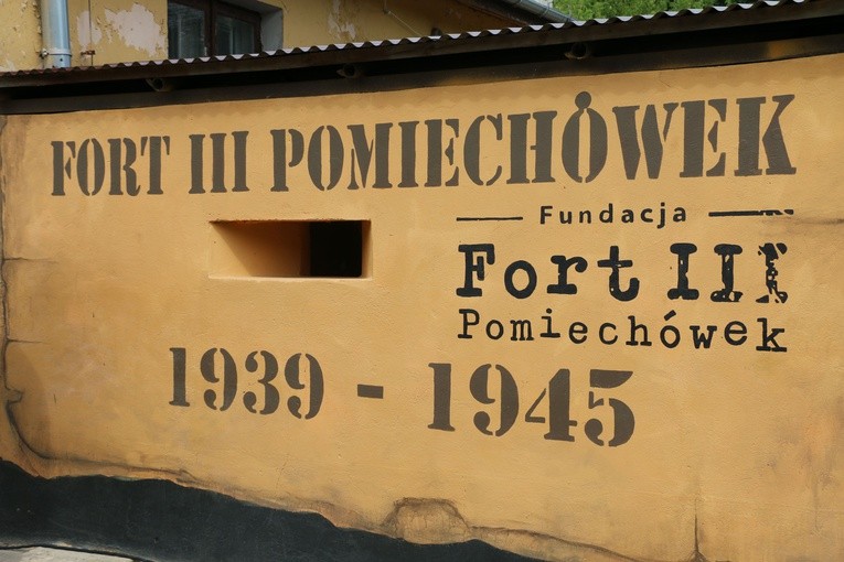 Pomiechówek. Uroczystości w Forcie III