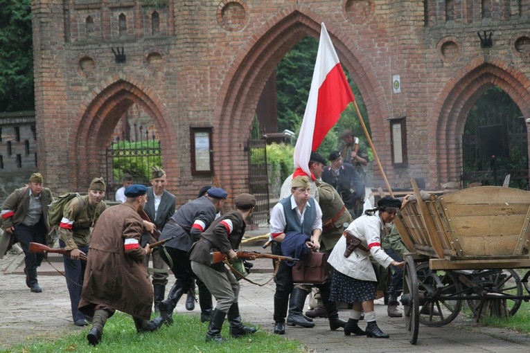 Ciechanów uczcił powstańców warszawskich