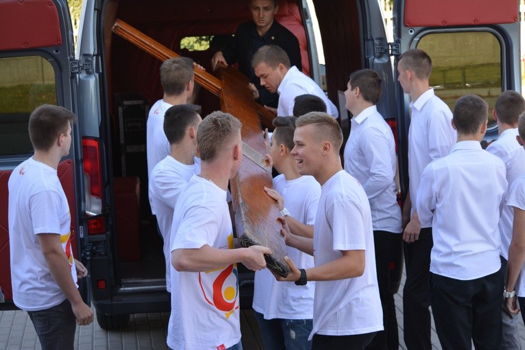 Znaki ŚDM w Makowie Mazowieckim
