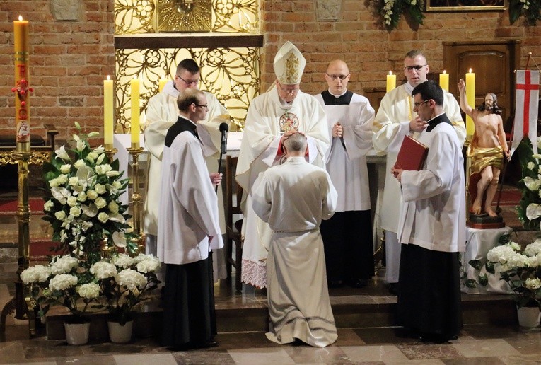 Święcenia diakonatu 