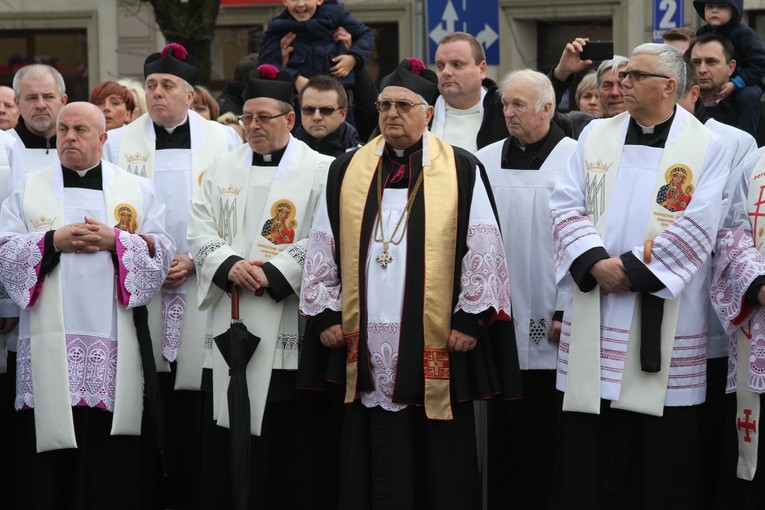Rypin. Nawiedzenie w parafii Trójcy Świętej
