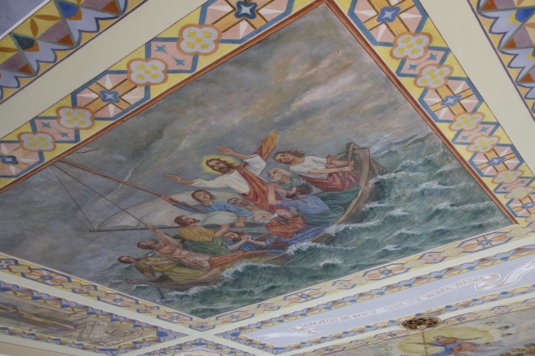 Odnowiony kościół w Lipowcu Kościelnym