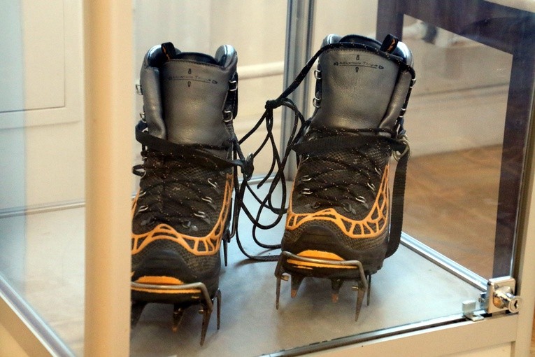 Płock. Wystawa o Wandzie Rutkiewicz