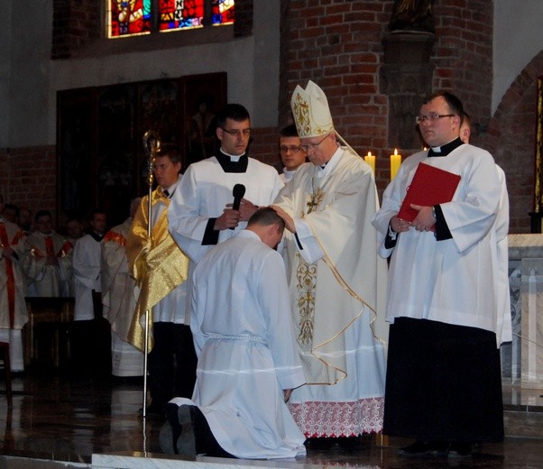 Święcenia diakonatu