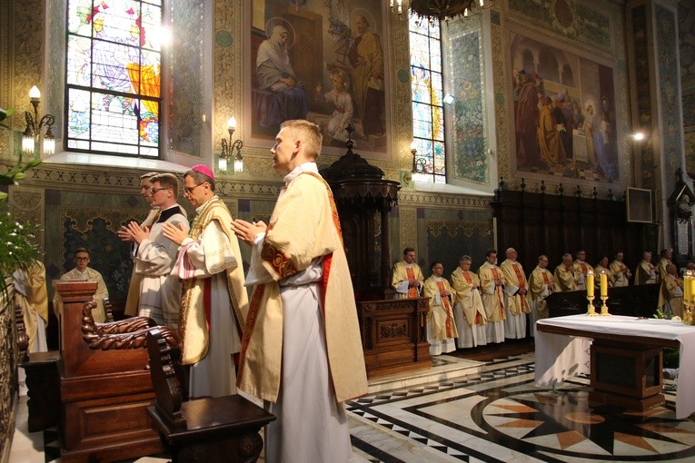 Święcenia diakonatu w Płocku. Część I