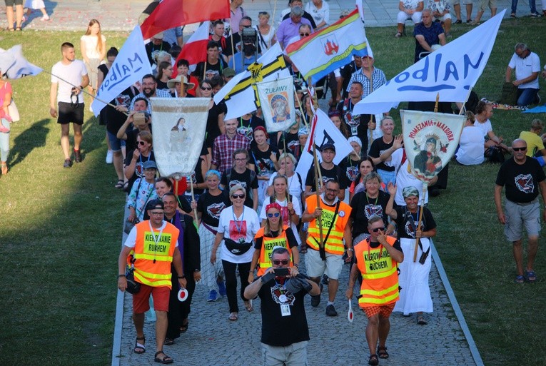 Pielgrzymi dotarli na Jasną Górę