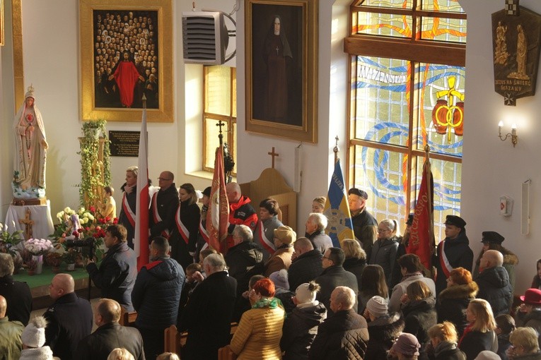 Symboliczny grób biskupów męczenników w Działdowie