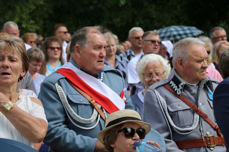 Koronacja w Smardzewie. Część I
