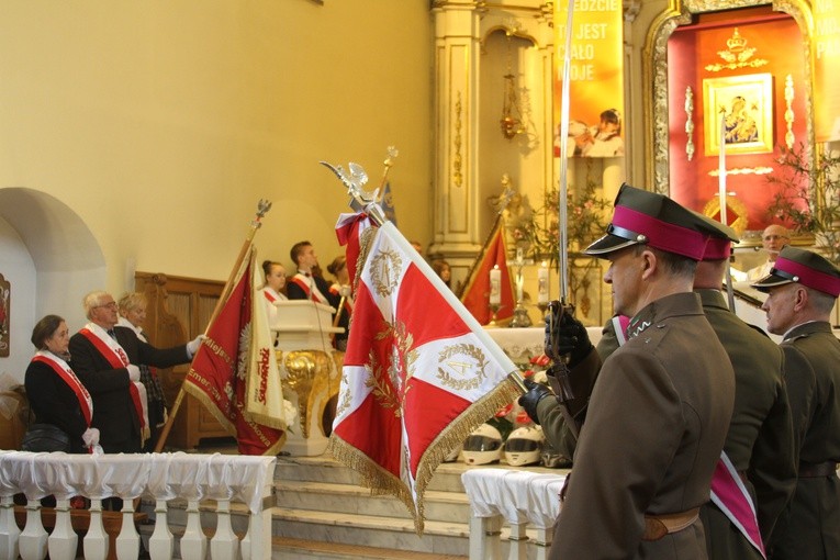 Poświęcenie tablicy wołyńskiej w Płocku